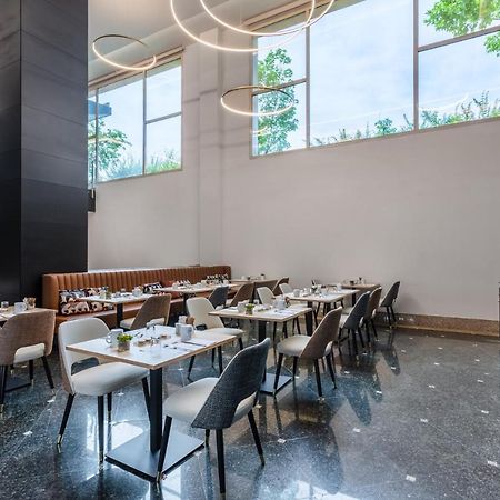Eurostars Gran Madrid Hotel Alcobendas Bagian luar foto