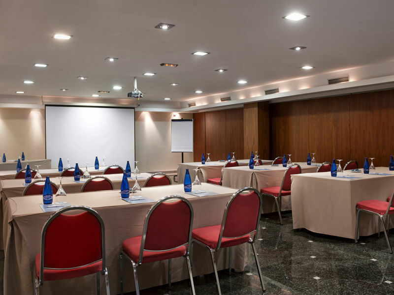 Eurostars Gran Madrid Hotel Alcobendas Bagian luar foto